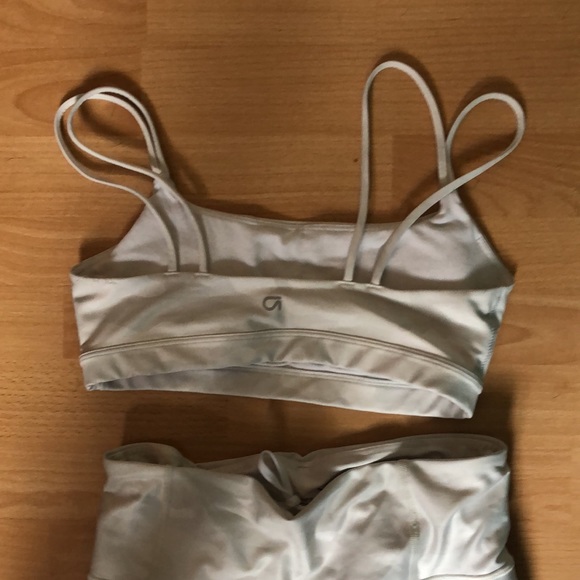 GAPFit Workout Bra and Leggings-Small - Picture 3 of 9
